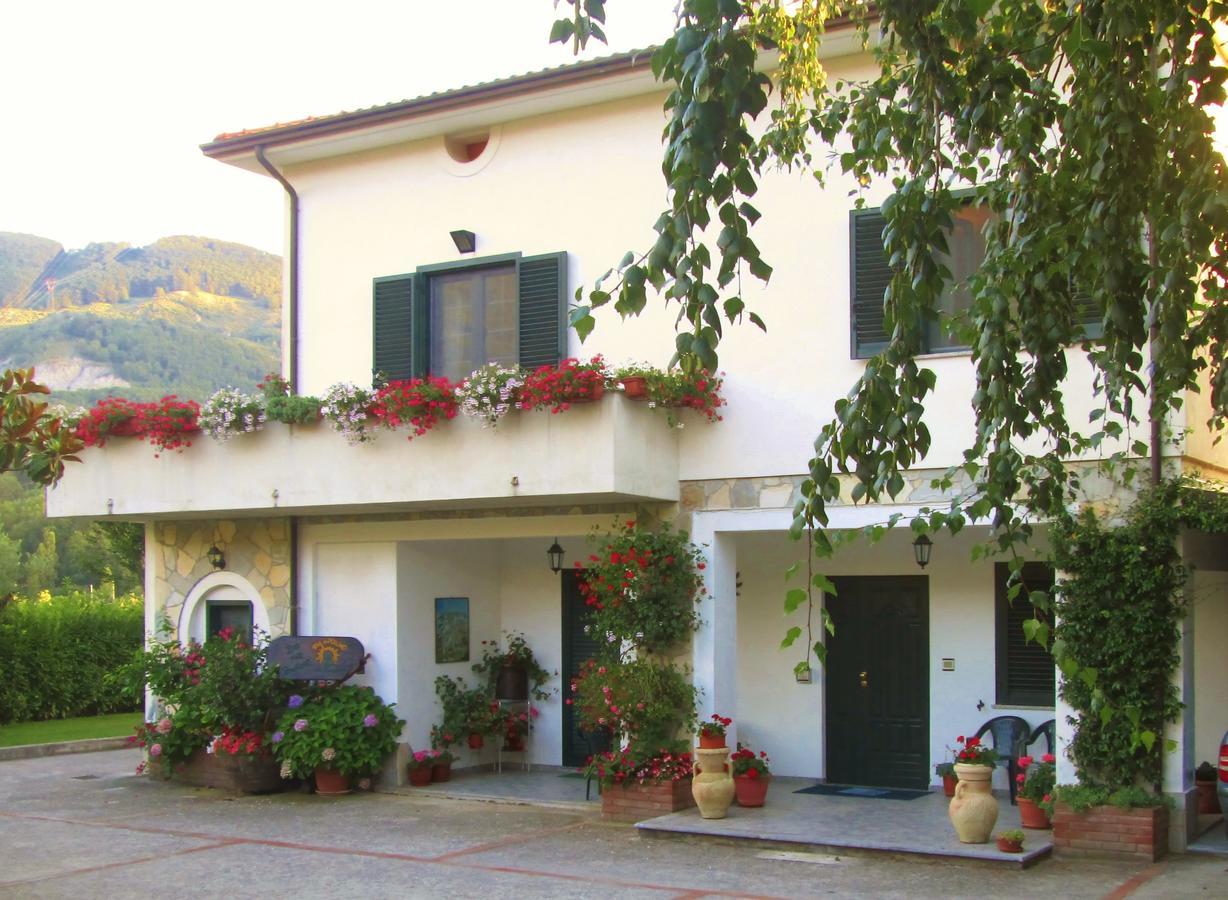 B&B Sole Del Pollino Rotonda Exterior photo